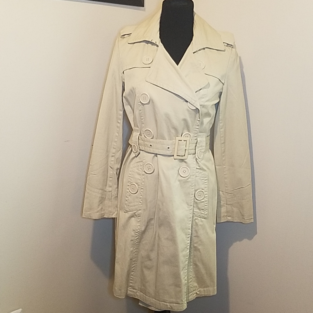 CoffeeShop Khaki Tan Belted Trench Coat Medium